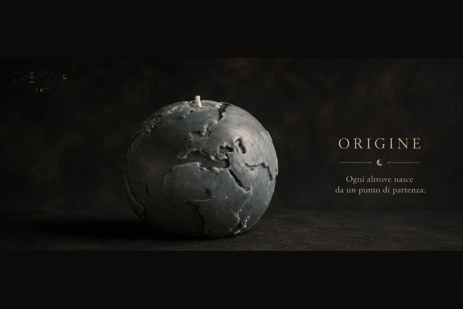 Origine, candela artigianale decorativa a forma di globo terrestre — Nevia Art